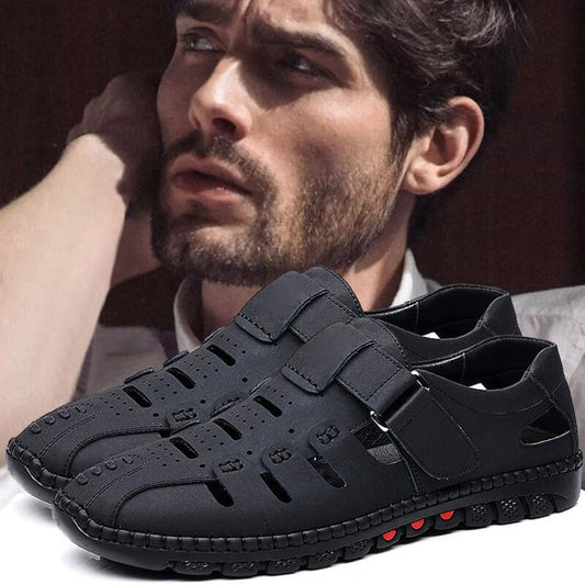 Fashionabla läder ihåliga sandaler